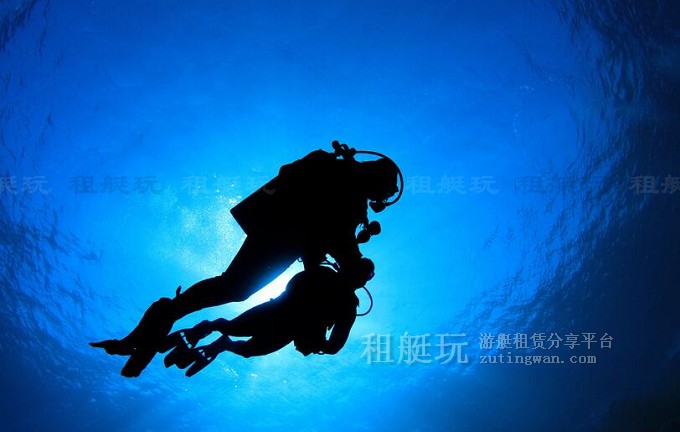 租游艇出海玩什么?十類炫酷水上玩具 租游艇出海玩什么?十類炫酷水上玩具