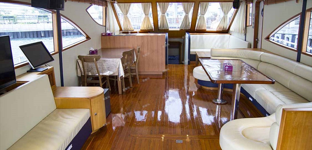 72尺豪華游艇 72尺豪華游艇