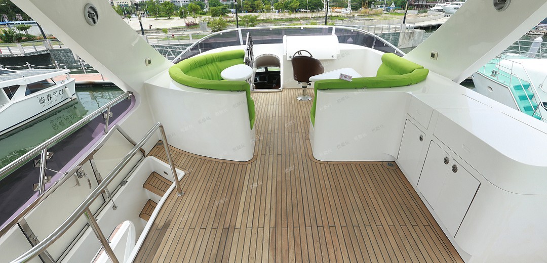72英尺三層游艇 72英尺三層游艇