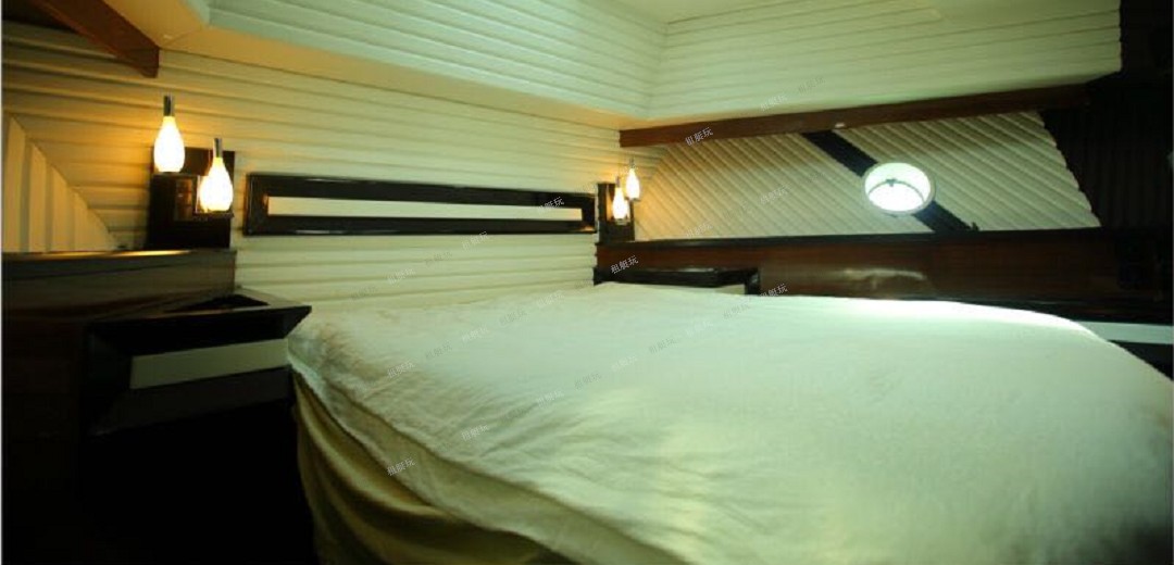 72英尺三層飛橋游艇 72英尺三層飛橋游艇