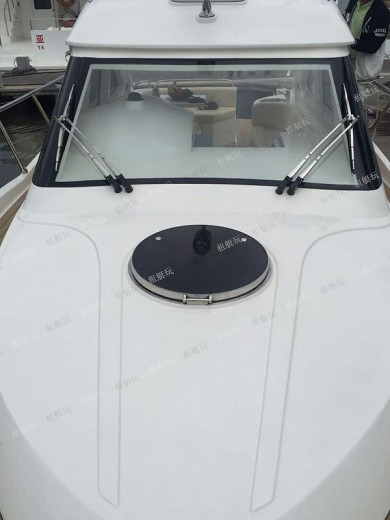 32英尺運動快艇
