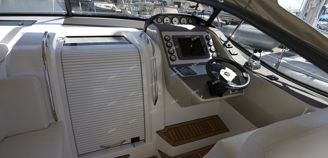 德國(guó)巴伐利亞46尺運(yùn)動(dòng)游艇 德國(guó)巴伐利亞46尺運(yùn)動(dòng)游艇