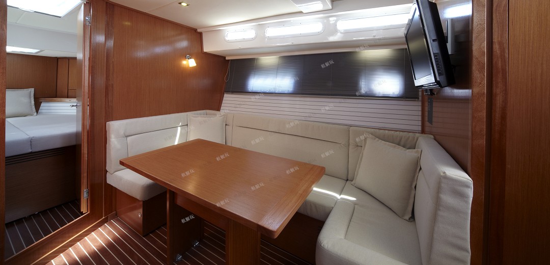 德國(guó)巴伐利亞46尺運(yùn)動(dòng)游艇 德國(guó)巴伐利亞46尺運(yùn)動(dòng)游艇